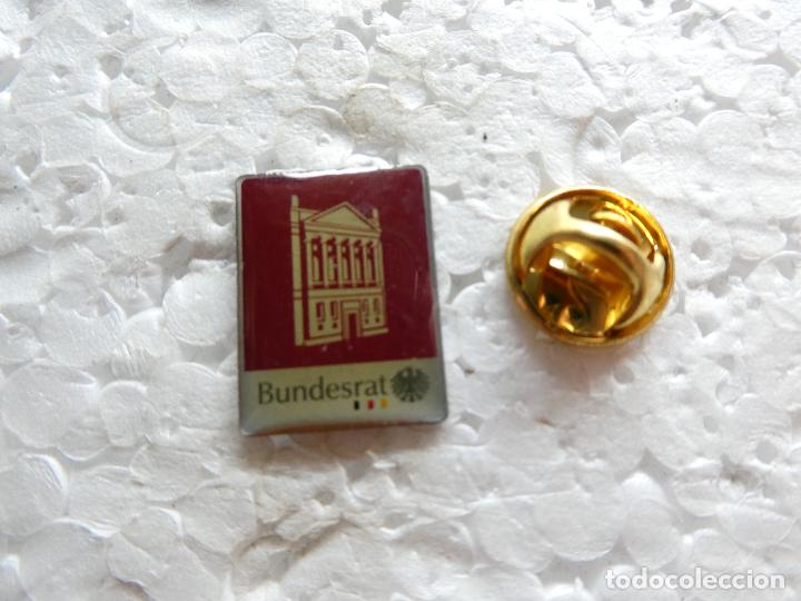 Pins de cole&ccedil;&atilde;o: PIN POL&Iacute;TICO. BUNDESRAT DE ALEMANIA. CONSEJO FEDERAL. C&Aacute;MARA ALTA ALEMANA EN BERL&Iacute;N.