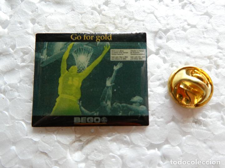 Pins e Spille di collezione: PIN DE BALONCESTO BASKET. SPONSOR SELECCI&Oacute;N ALEMANIA ATENAS 2004. BEGO
