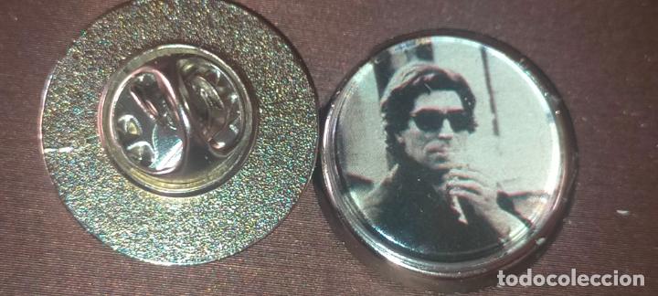 Pins de colecci&oacute;n: pin redondo metal - cantante joaquin sabina