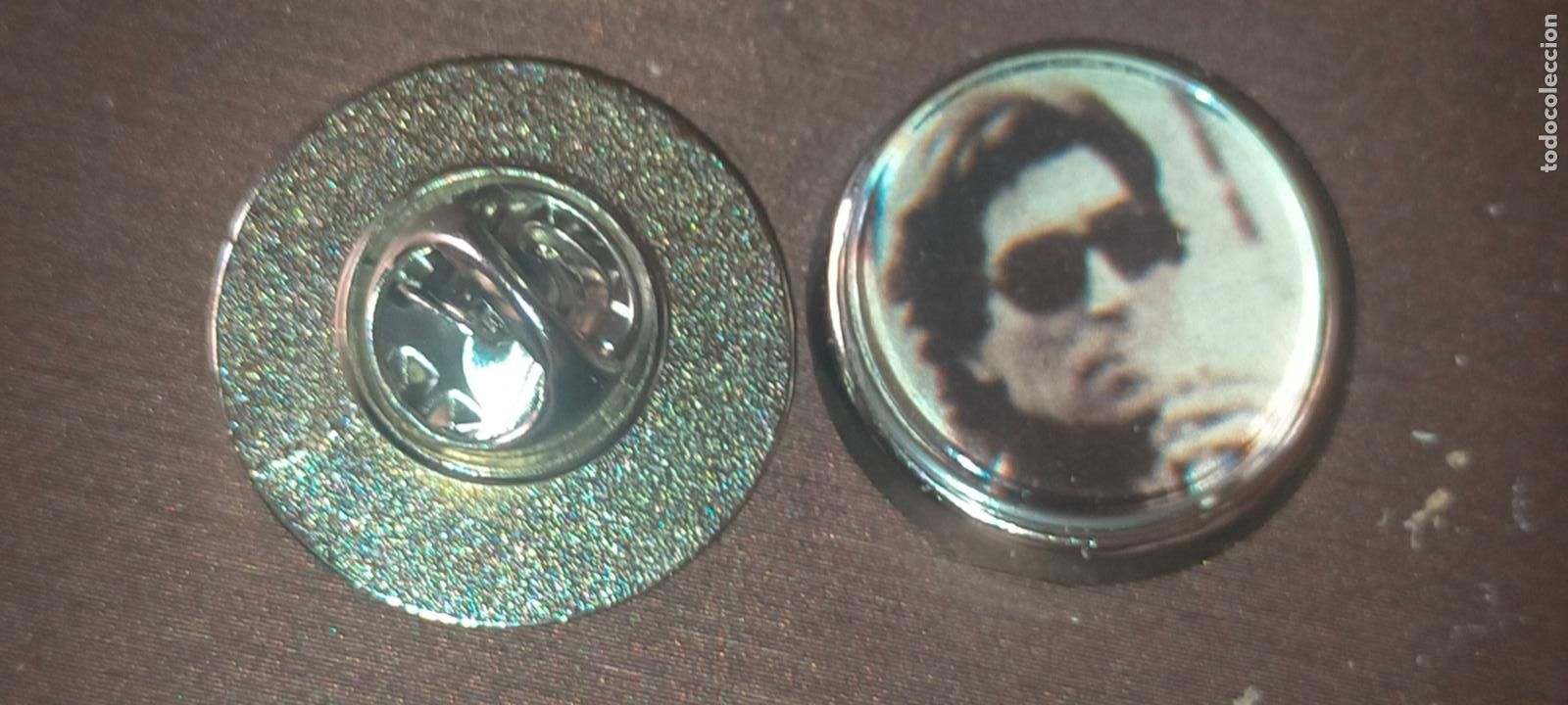 Collection pins: pin redondo metal - cantante joaquin sabina