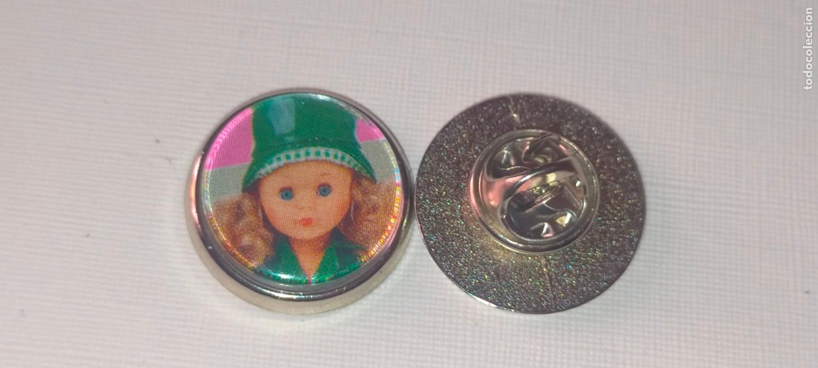 Collection pins: pin redondo metal - juguetes mu&ntilde;ecas Nancy edici&oacute;n especial