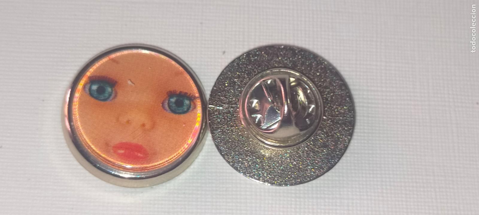 Collection pins: pin redondo metal - juguetes mu&ntilde;ecas Nancy edici&oacute;n especial