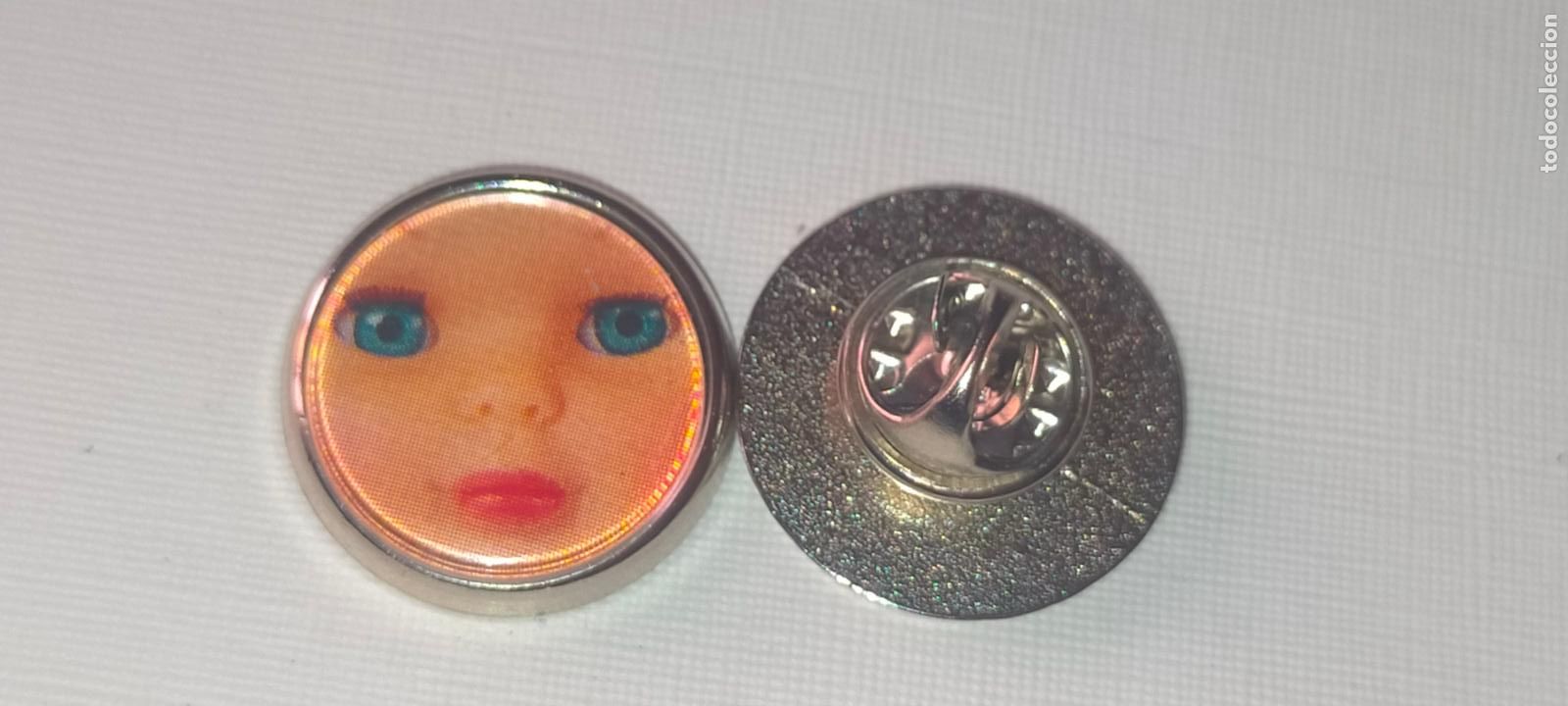 Collection pins: pin redondo metal - juguetes mu&ntilde;ecas Nancy edici&oacute;n especial
