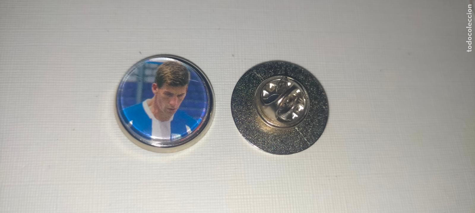 Collection pins: PIN REDONDO METAL - FUTBOL EQUIPO COMPONENTE O JUGADOR CLUB DEPORTIVO ALAVES