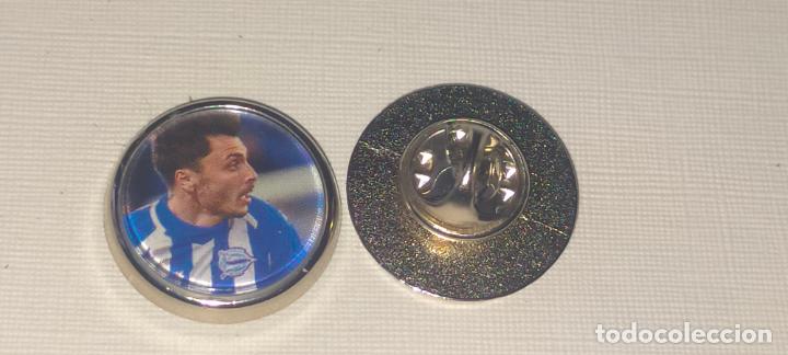 Pins de colecci&oacute;n: PIN REDONDO METAL - FUTBOL EQUIPO COMPONENTE O JUGADOR CLUB DEPORTIVO ALAVES