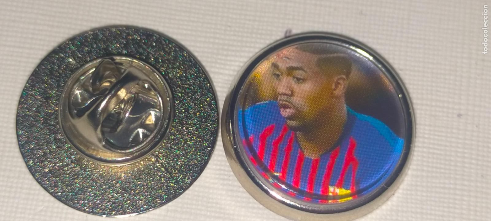 Pins de cole&ccedil;&atilde;o: PIN REDONDO METAL - FUTBOL EQUIPO COMPONENTE O JUGADOR FUTBOL CLUB BARCELONA