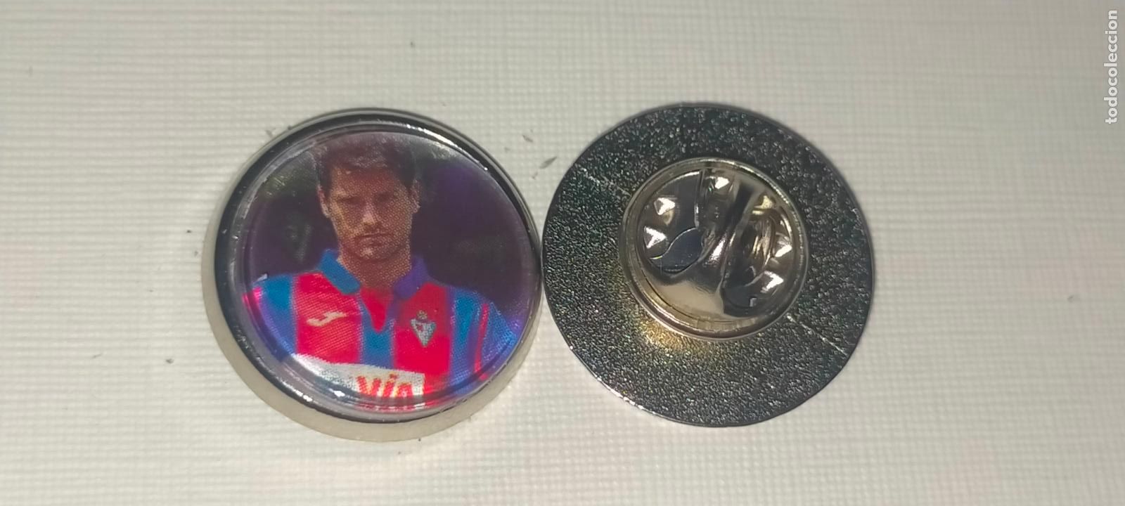 Pins de colecci&oacute;n: PIN REDONDO METAL - FUTBOL EQUIPO COMPONENTE JUGADOR CLUB EIBAR