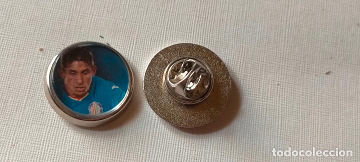 Pins de colecci&oacute;n: PIN REDONDO METAL - FUTBOL EQUIPO COMPONENTE JUGADOR f&uacute;tbol GETAFE