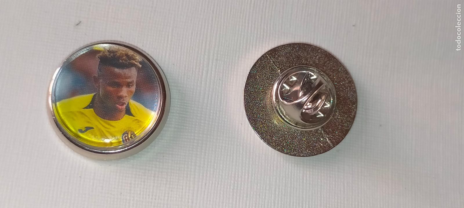 Pins e Spille di collezione: PIN REDONDO METAL - FUTBOL EQUIPO COMPONENTE JUGADOR f&uacute;tbol CLUB villareal