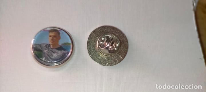 Pins de cole&ccedil;&atilde;o: PIN REDONDO METAL - FUTBOL EQUIPO COMPONENTE JUGADOR f&uacute;tbol CLUB valladolid