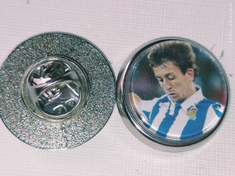Pins de colecci&oacute;n: PIN REDONDO METAL - FUTBOL EQUIPO COMPONENTE JUGADOR f&uacute;tbol CLUB REAL SOCIEDAD