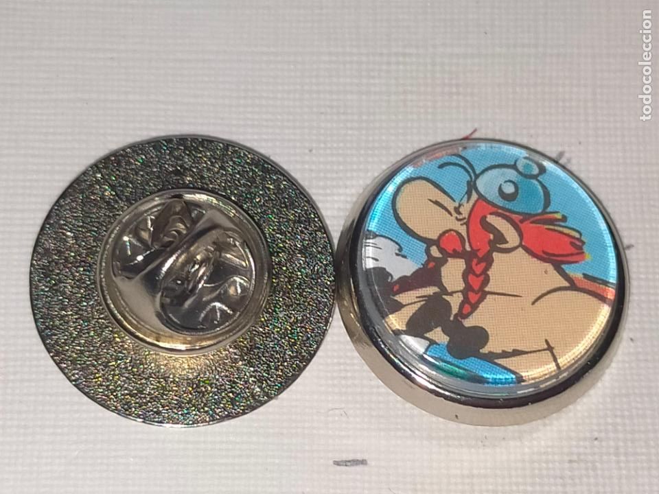 Collection pins: PIN REDONDO METAL - dibujos animados c&oacute;mic Ast&eacute;rix y Ob&eacute;lix
