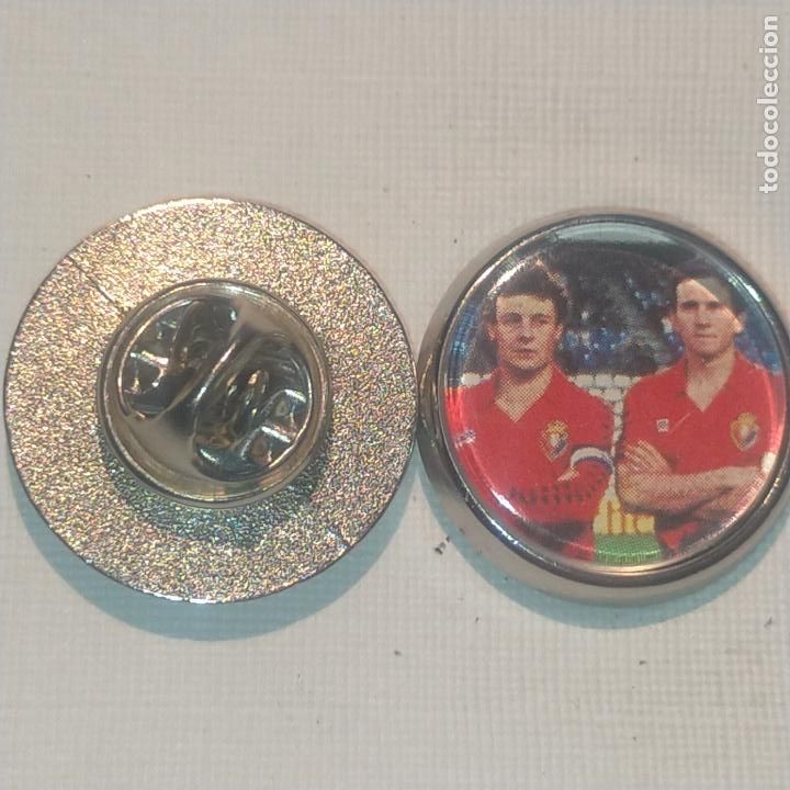 Collection pins: PIN REDONDO METAL - FUTBOL EQUIPO COMPONENTE JUGADOR f&uacute;tbol CLUB OSASUNA