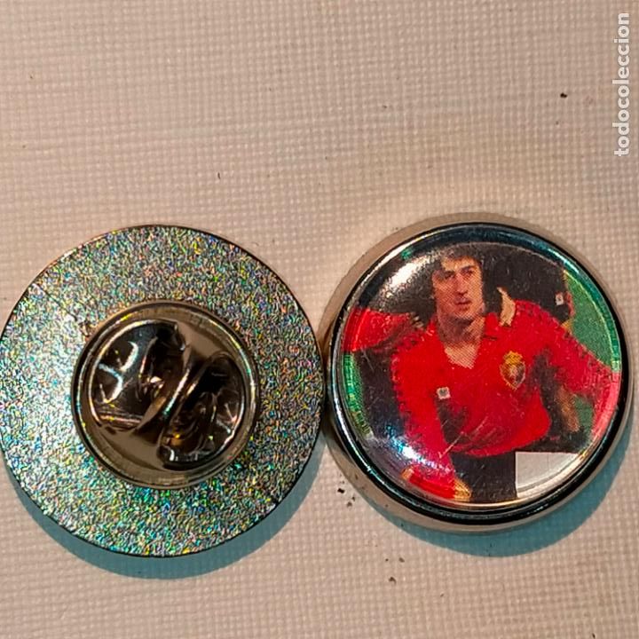 Pins de cole&ccedil;&atilde;o: PIN REDONDO METAL - FUTBOL EQUIPO COMPONENTE JUGADOR f&uacute;tbol CLUB OSASUNA