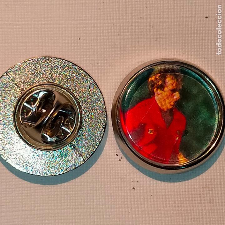 Pins de cole&ccedil;&atilde;o: PIN REDONDO METAL - FUTBOL EQUIPO COMPONENTE JUGADOR f&uacute;tbol CLUB OSASUNA