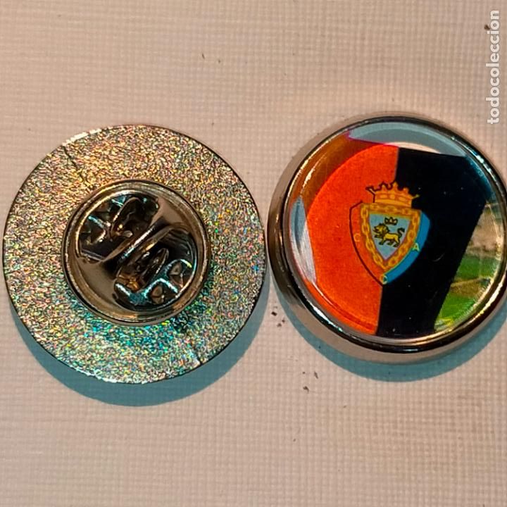 Pin's de collection: PIN REDONDO METAL - FUTBOL EQUIPO COMPONENTE JUGADOR f&uacute;tbol CLUB OSASUNA
