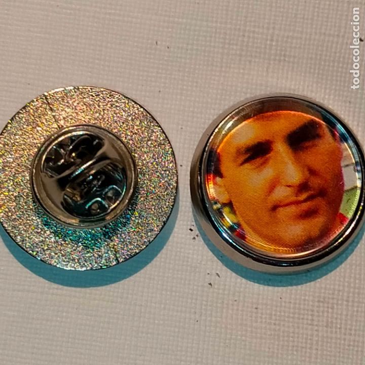 Sammlung von Pins: PIN REDONDO METAL - FUTBOL EQUIPO COMPONENTE JUGADOR f&uacute;tbol CLUB OSASUNA