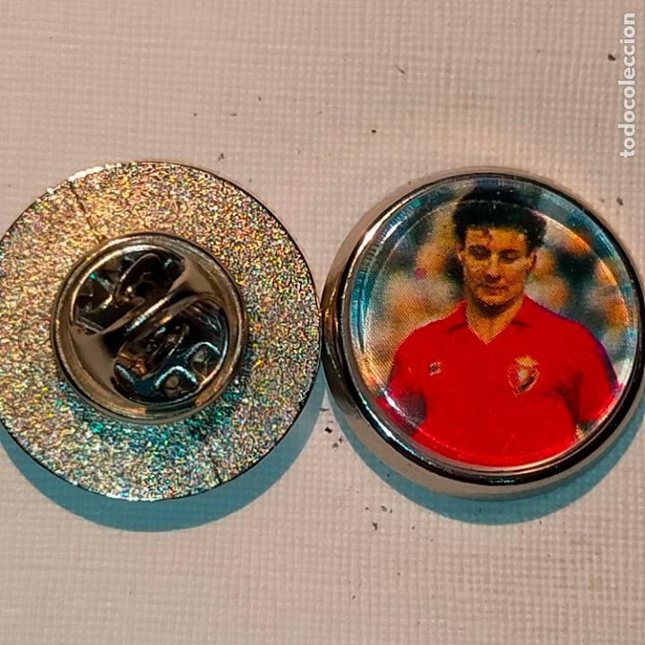 Sammlung von Pins: PIN REDONDO METAL - FUTBOL EQUIPO COMPONENTE JUGADOR f&uacute;tbol CLUB OSASUNA