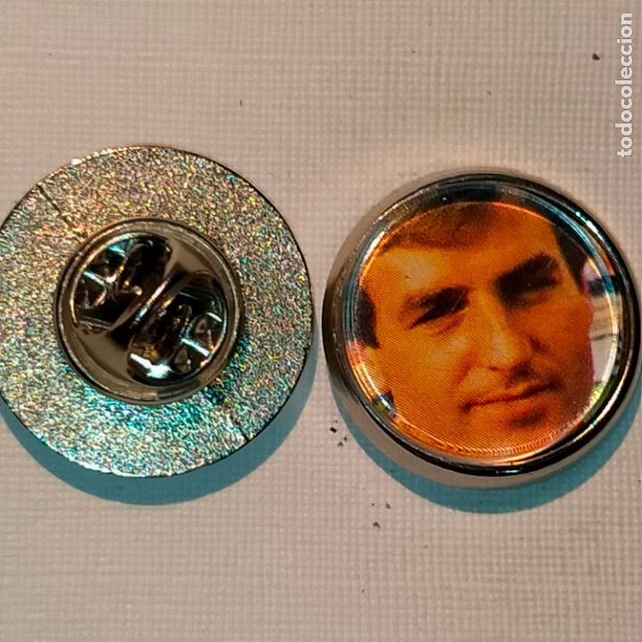 Pins de colecci&oacute;n: PIN REDONDO METAL - FUTBOL EQUIPO COMPONENTE JUGADOR f&uacute;tbol CLUB OSASUNA