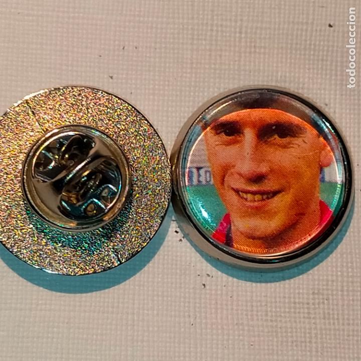 Pins de cole&ccedil;&atilde;o: PIN REDONDO METAL - FUTBOL EQUIPO COMPONENTE JUGADOR f&uacute;tbol CLUB OSASUNA