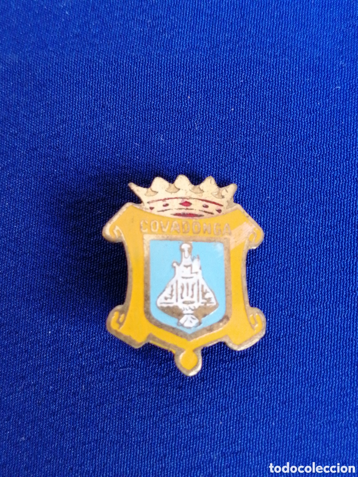 Pins de cole&ccedil;&atilde;o: COVADONGA ESCUDO HER&Aacute;LDICO INSIGNA DE ALFILER ANTIGUA