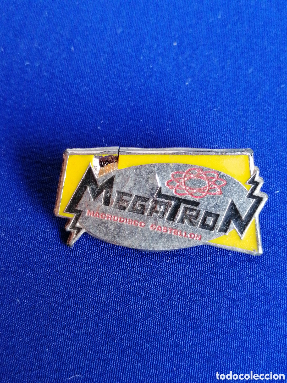 Pins de colecci&oacute;n: DISCOTECA MEGATRON CASTELL&Oacute;N PIN - Foto 1