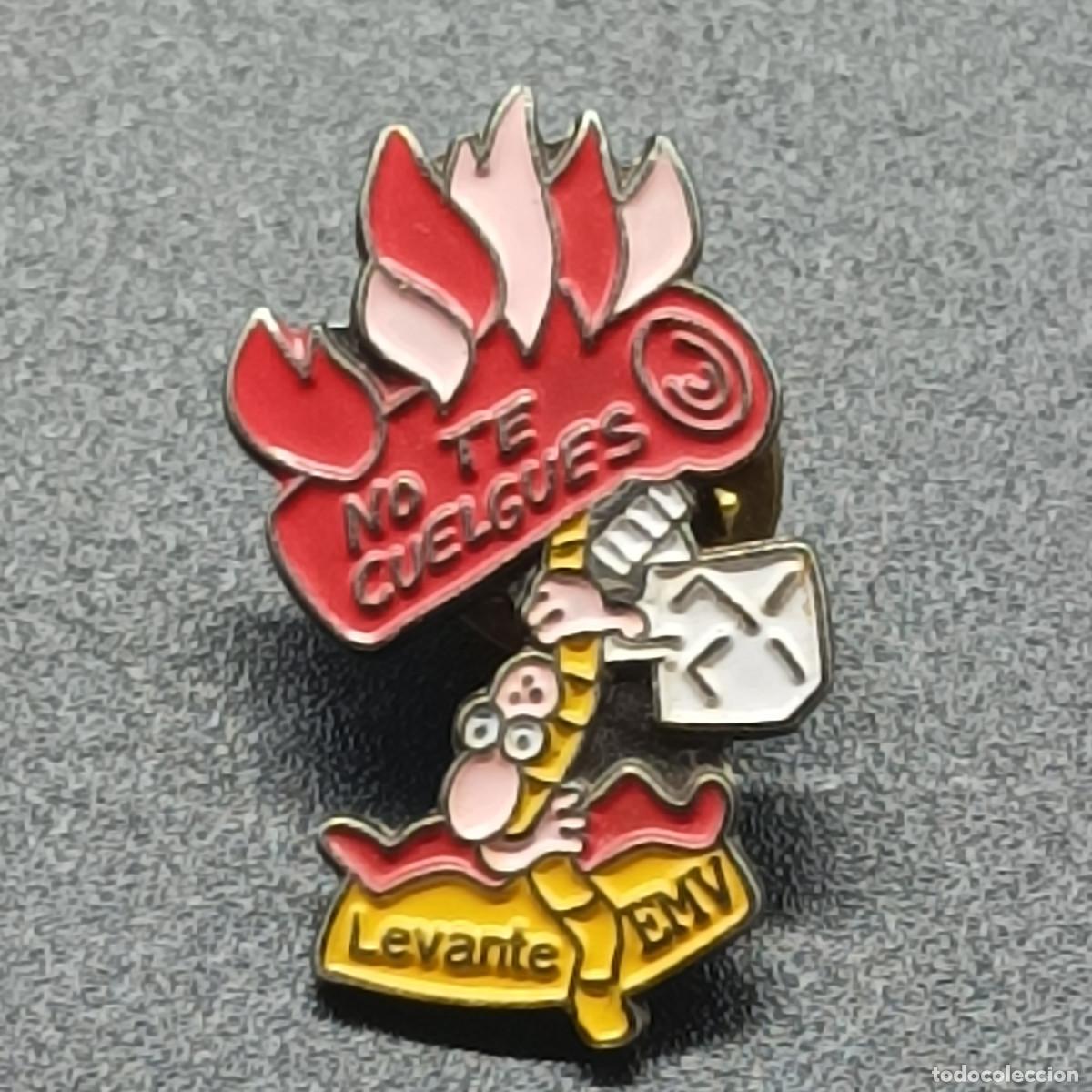 Pins de colecci&oacute;n: PIN NO TE CUELGUES LEVANTE EMV