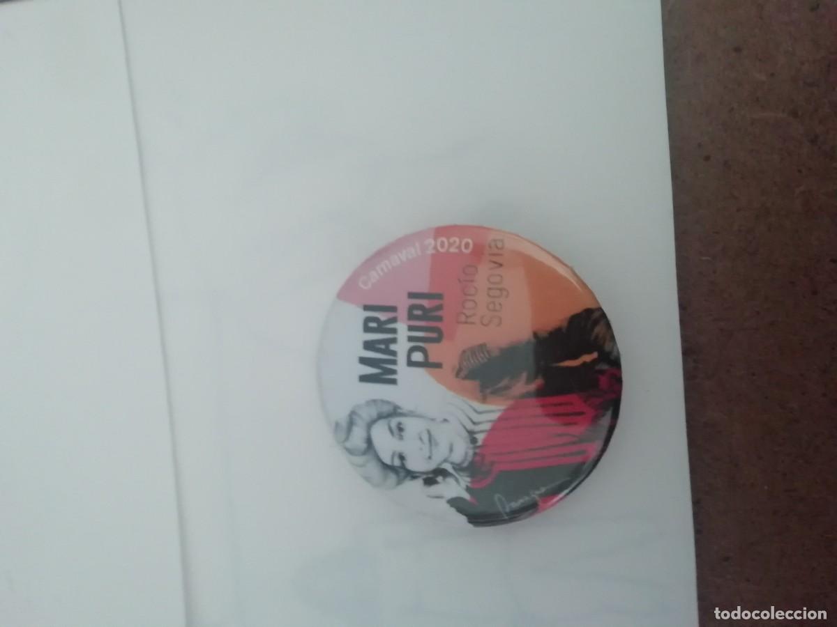 Pins de colecci&oacute;n: Carnaval de C&aacute;diz chapa romancero mari puri 2020