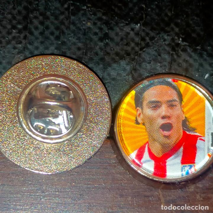 Pins de cole&ccedil;&atilde;o: PIN REDONDO METAL - FUTBOL CLUB JUGADOR EQUIPO - ATLETICO DE MADRID