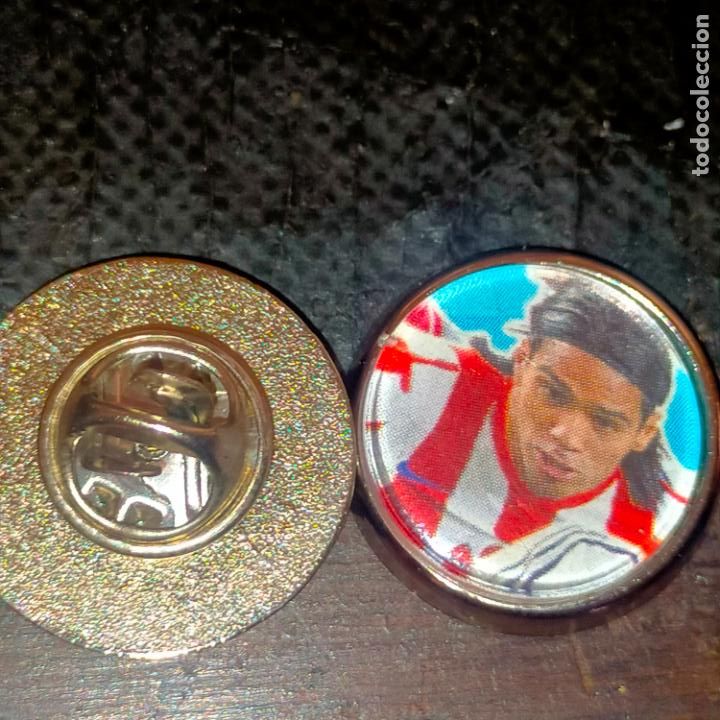 Pins e Spille di collezione: PIN REDONDO METAL - FUTBOL CLUB JUGADOR EQUIPO - ATLETICO DE MADRID