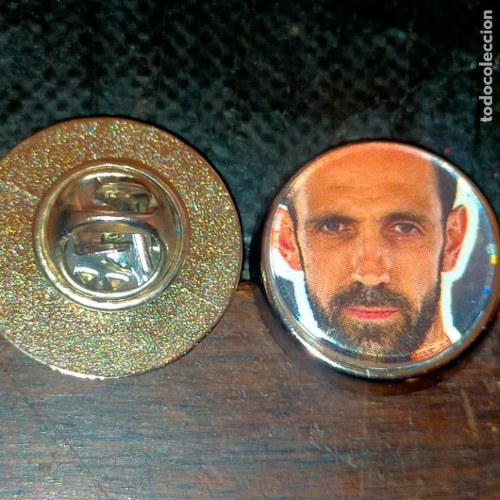 Pins de cole&ccedil;&atilde;o: PIN REDONDO METAL - FUTBOL CLUB JUGADOR EQUIPO - ATLETICO DE MADRID