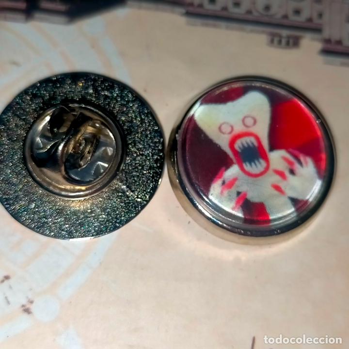Pins de cole&ccedil;&atilde;o: pin redondo metal - Huggy Wuggys PERSONAJES DE POPPY , MONSTRUOS DIBUJOS ANIMADOS .