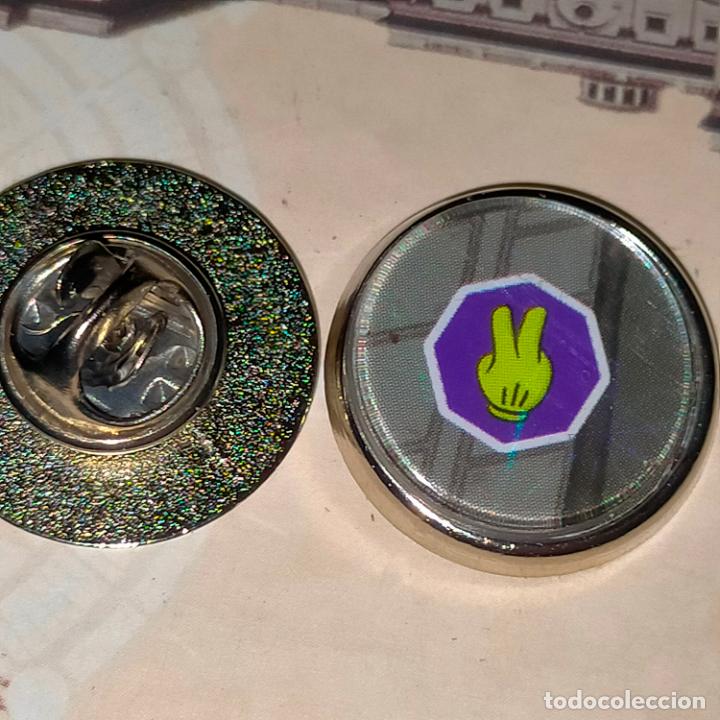 Pins e Spille di collezione: pin redondo metal - AMONG US PERSONAJES ATAQUES ....