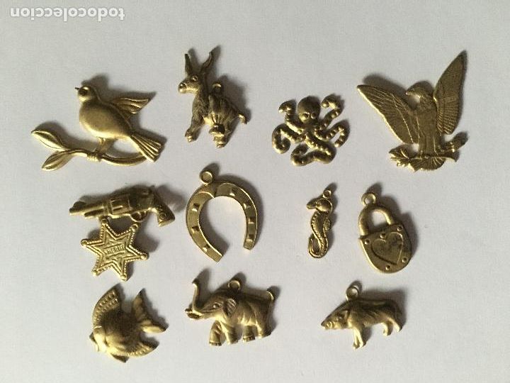 Pins de colecci&oacute;n: miniaturas de lat&oacute;n ( once ) - Foto 1