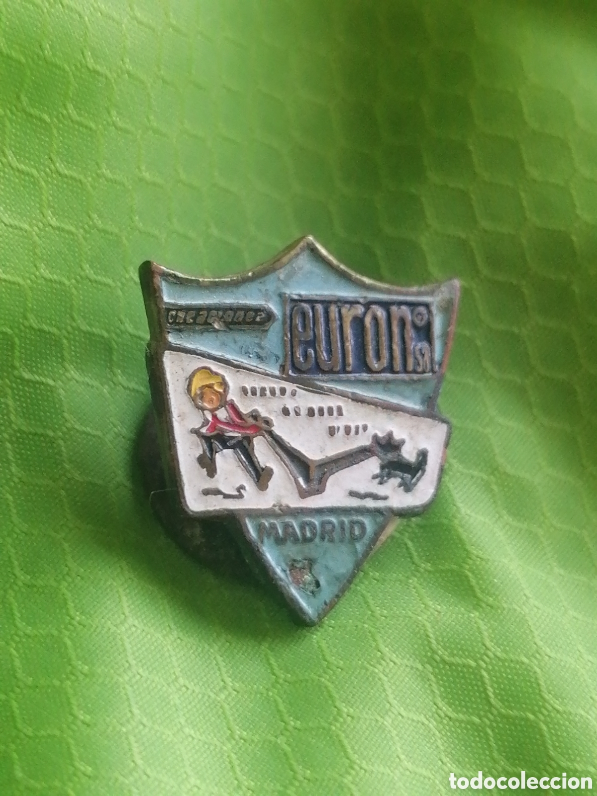 Pin's de collection: pin insignia de solapa antiguo publicidad publicitario Euron Madrid