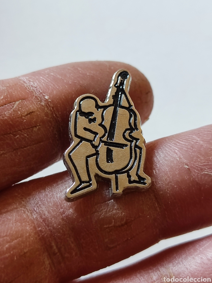 Pins de colecci&oacute;n: Pin violonchelo - Foto 1