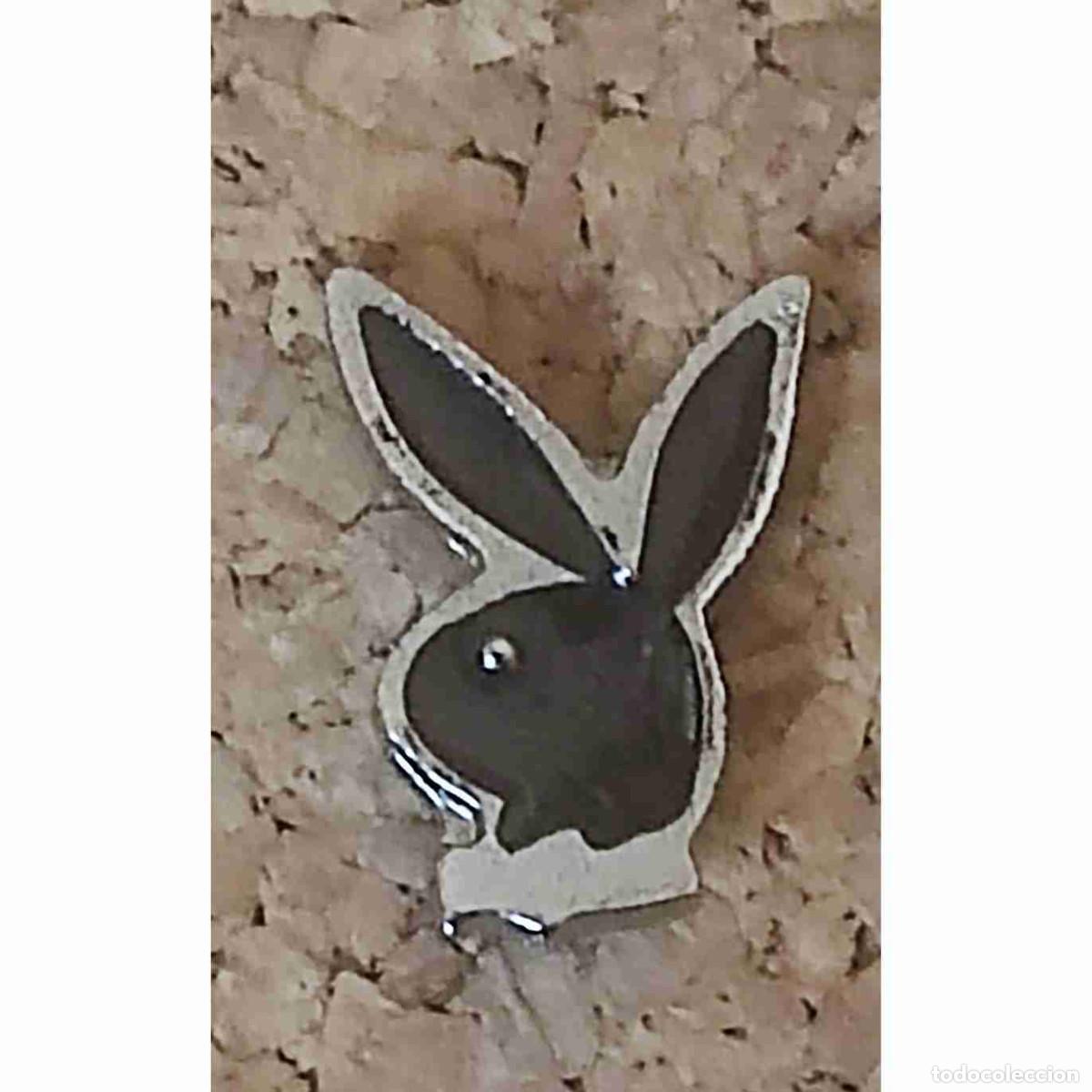 pin conejo playboy. conejito play boy. pins. - Buy Antique and collectible  pins on todocoleccion