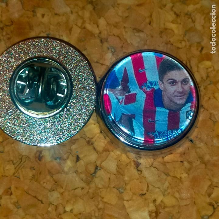 Pins e Spille di collezione: PIN REDONDO METAL - FUTBOL CLUB JUGADOR EQUIPO - ATLETICO DE MADRID