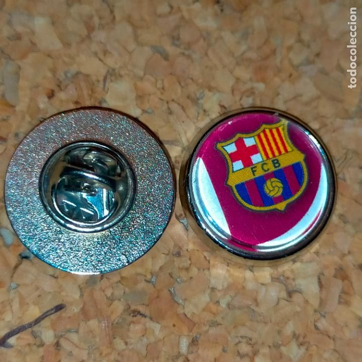 Sammlung von Pins: PIN REDONDO METAL - FUTBOL CLUB jugador equipo f&uacute;tbol club Barcelona alineaci&oacute;n