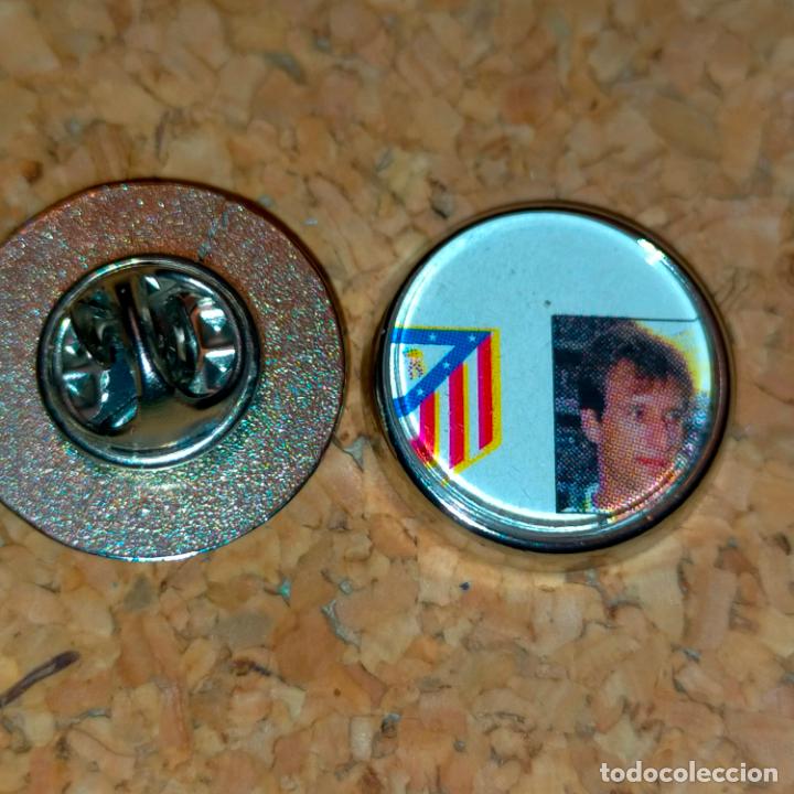 Collection pins: PIN REDONDO METAL - FUTBOL CLUB jugador equipo f&uacute;tbol alineaci&oacute;n club Atl&eacute;tico de Madrid