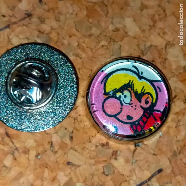 Sammlung von Pins: pin redondo metal - COMIC SUPER HUMOR ,,, MAFF Y OSSO
