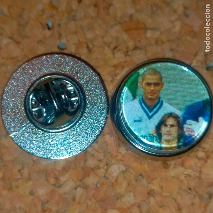 Pins de cole&ccedil;&atilde;o: pin redondo metal - f&uacute;tbol equipo jugador Tenerife.