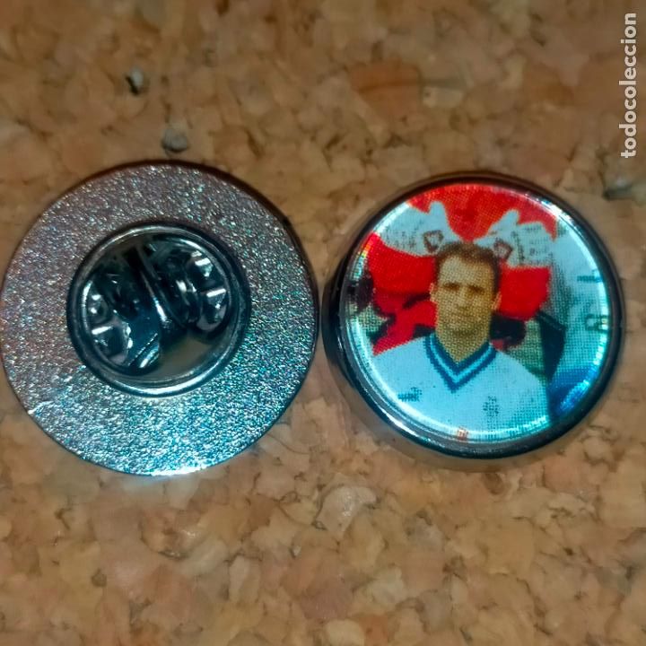 Pins de cole&ccedil;&atilde;o: pin redondo metal - f&uacute;tbol equipo jugador Tenerife.