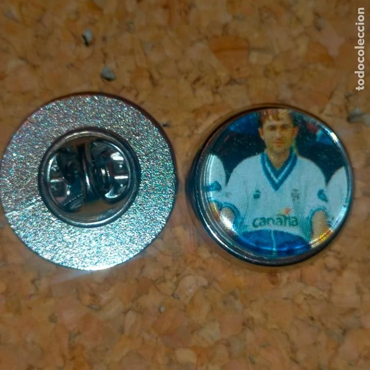 Pin's de collection: pin redondo metal - f&uacute;tbol equipo jugador Tenerife.