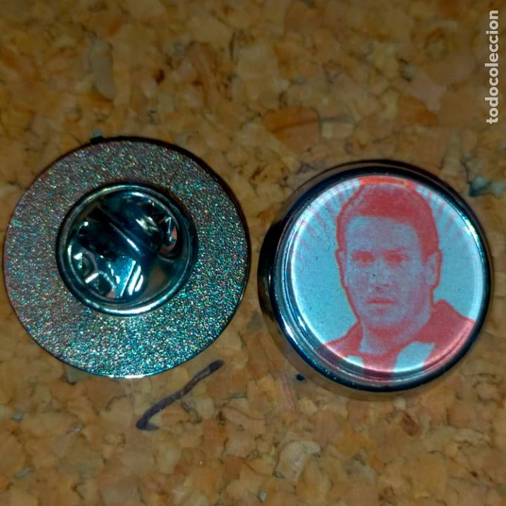 Pins de cole&ccedil;&atilde;o: pin redondo metal - f&uacute;tbol equipo club jugador atl&eacute;tico de Madrid