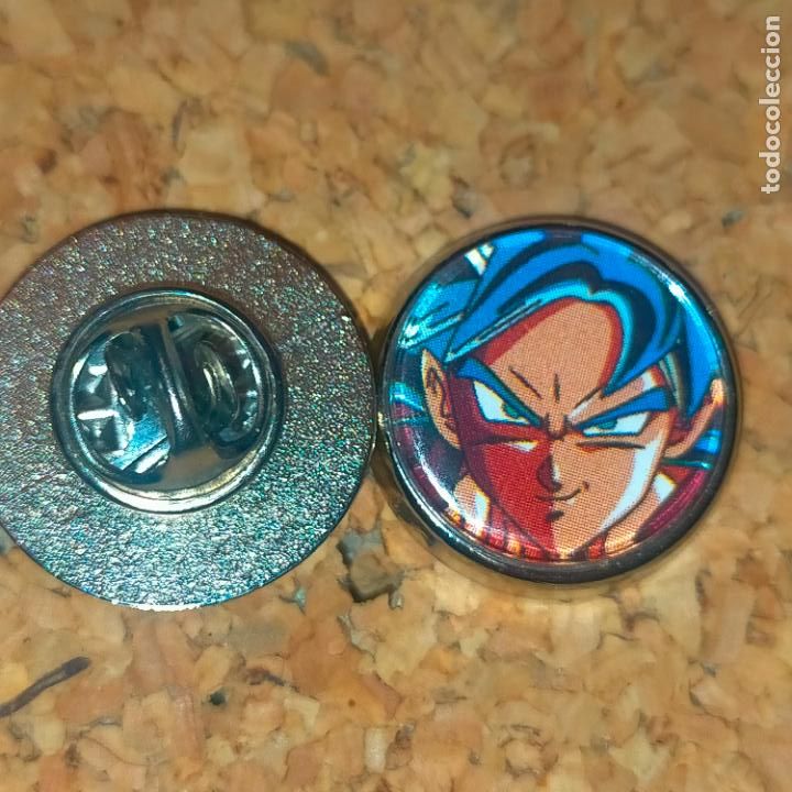 Pin's de collection: pin redondo metal - dibujos animados dragon balls bola de drag&oacute;n