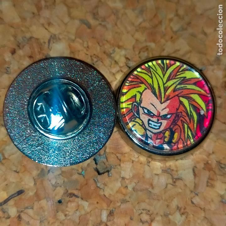 Pin's de collection: pin redondo metal - dibujos animados dragon balls bola de drag&oacute;n