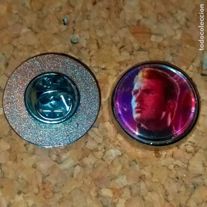 Sammlung von Pins: pin redondo metal - serie avcngers endgame tit&aacute;n series superh&eacute;roes