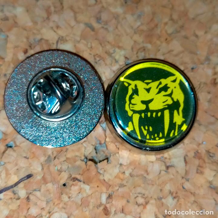 Pin's de collection: pin redondo metal - serie de television los dibujos animados the Power Rangers