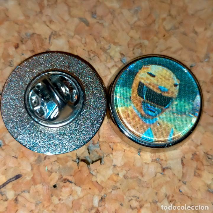 Pins de colecci&oacute;n: pin redondo metal - serie de television los dibujos animados the Power Rangers
